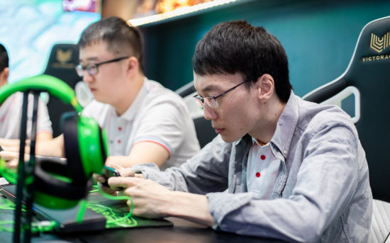 揭秘LOL客户端银龙征程口令码兑换活动